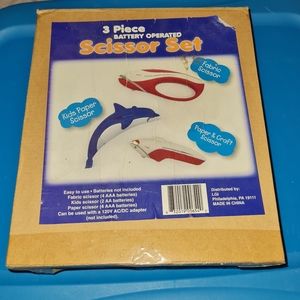 Vintage Singer 3 Piece Battery Operated Scissor Set